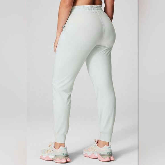 Fabletics High-Waisted Performance Jogger Size XL in Mint‎ Grey NWT in packaging - Picture 2 of 8